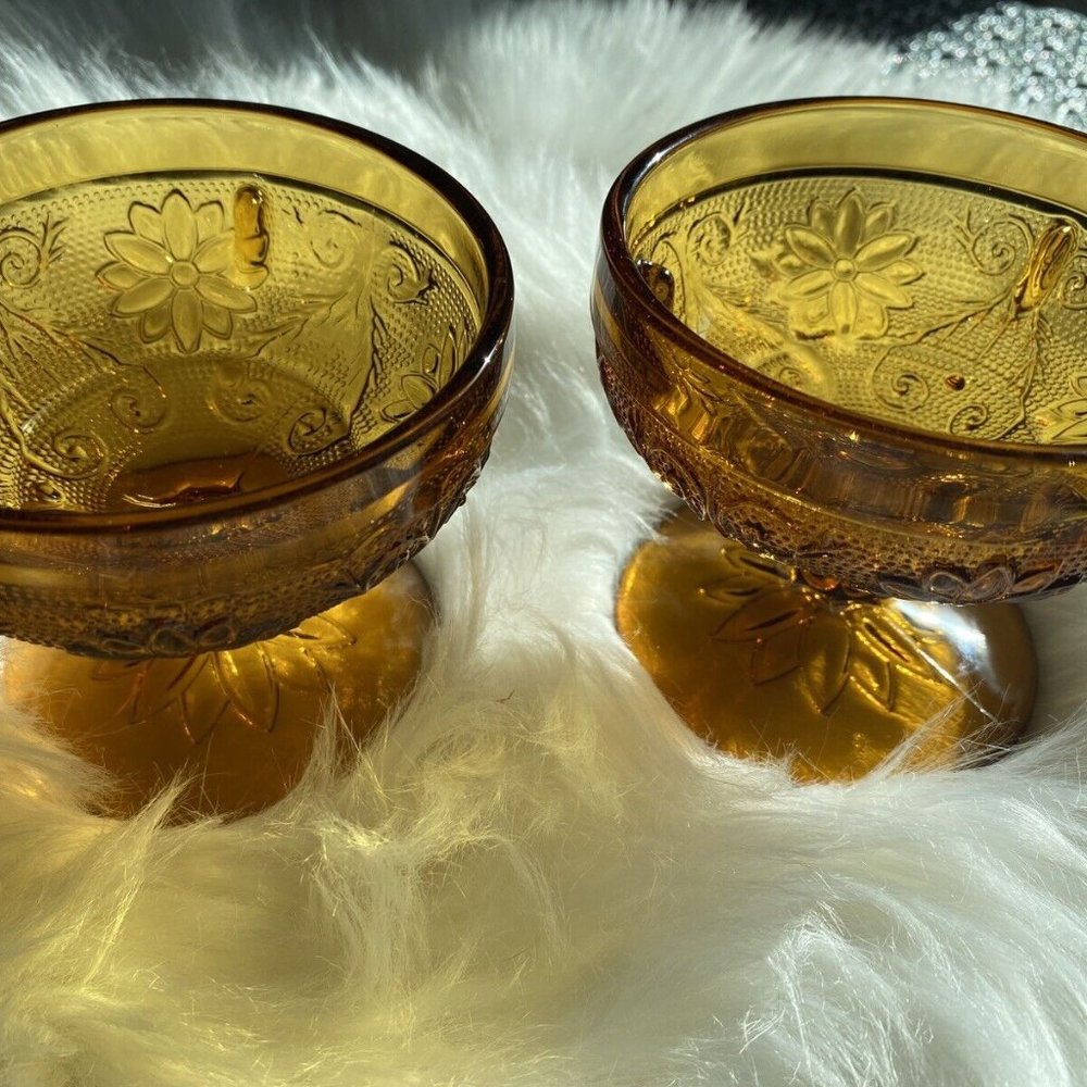 2 Vintage Amber Glass Cocktail Dessert Barware Ice Cream Fruit Cups Candy Dish - Picture 2 of 8